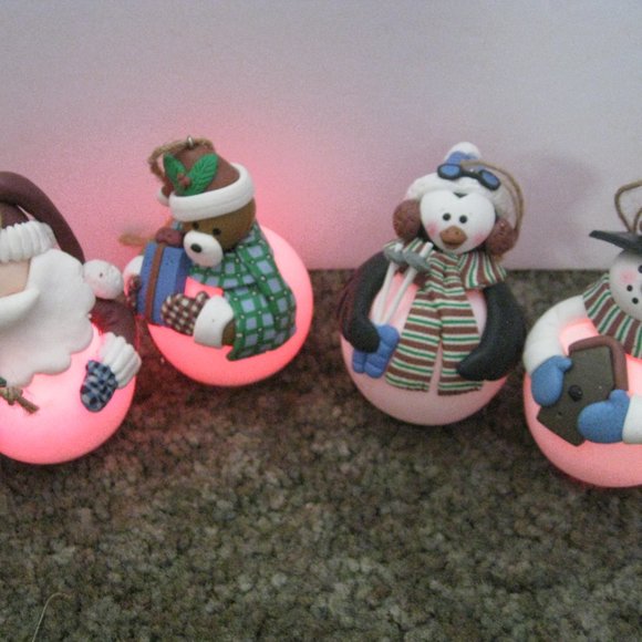 4 QVC 3.5" LED Color Changing Lighted Christmas Ornaments Snowman Penguin Santa - Picture 12 of 16